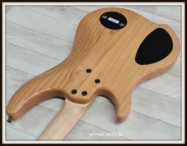Dingwall Combustion CB3-NA4M 4-String, Natural Highgloss